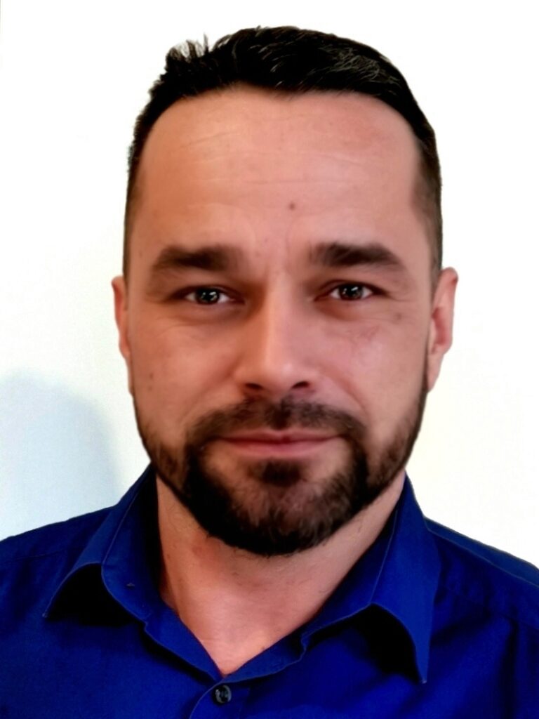 Maciej Pieniak | AI Expert - Transformacje cyfrowe IT